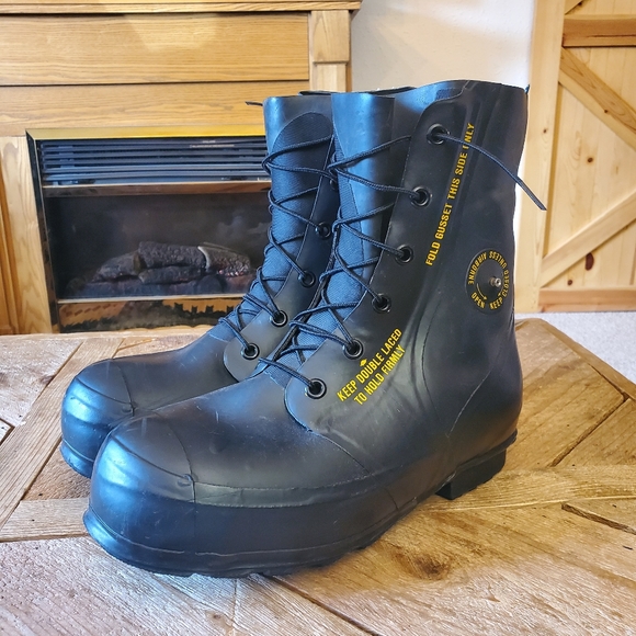 military Other - Mickey Mouse Military Issue Cold Weather Waterproof Boots Men's Size 11 W